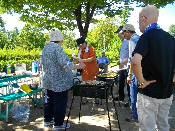 いよいよ麺が登場