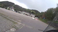 駐車場が見えた