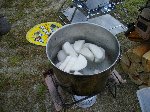 ダイコンを茹でる