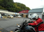 スーパー着
