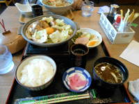 道の駅めいほうの鶏ちゃん定食