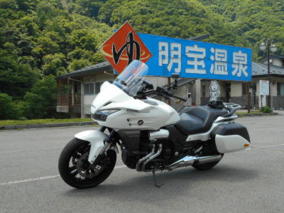 温泉駐車場