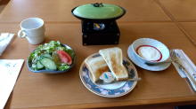朝食