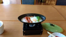 朝食の陶板焼き
