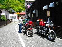 木曽福島の車屋へ到着
