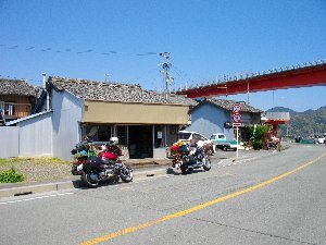 紀伊長島漁港の干物屋