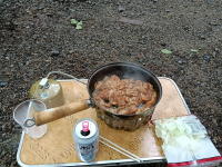 鶏ちゃんを炒める。
