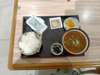 豚汁定食で朝飯、旨い！