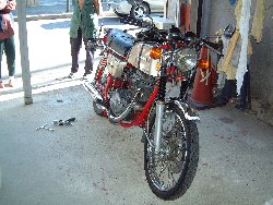 CB125