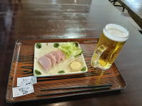 生ビールと明宝ハム